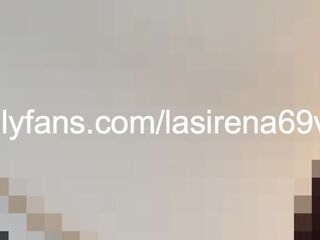 Hot LaSirena69 Pleasures Herself With Hitachi Magic Wand