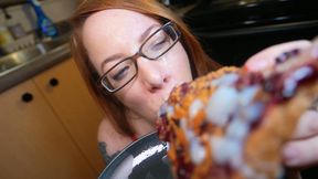 StepMOM's PB&J Cum Glazed Sandwich Fantasy Roleplay - 4K