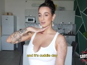 Massaggiatore porco si SCOPA questa TROIA fino a farla SQUIRTARE FORTE
