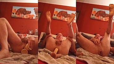 Ops68ops si infila 2 dildo nel culo