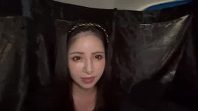 ハーフ美女にフェラ抜き