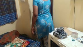 Hot structure Housewife bathing viral video