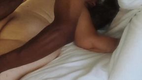 British milf Anne Marie caught naked by lucky delivery driver