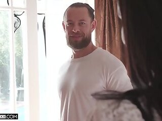 HotwifeXXX - He Can't Deny My Big Juicy Married Ass