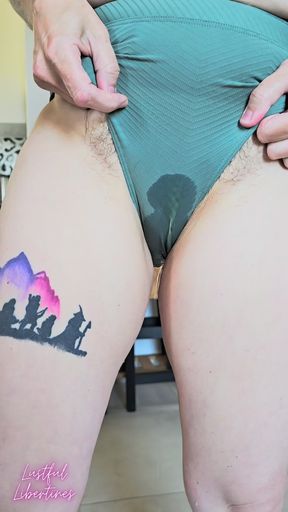 Bikini Wetting