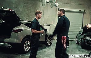 Car mechanic Brandon Anderson sucks colleagues cock