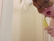 Young gay slut make blowjob to banana wishing that it will be your hard dick (FoodPorn)