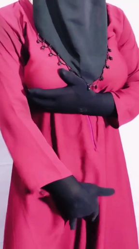 Beautiful sexy village woman   Clip 2