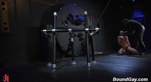 Ace Rockwood trains gay slave Cesar Xes