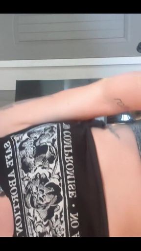 Dinner, Bastards and Boobs!