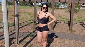raquel abandonou a mascara de vez ,saiu provocando os homens na rua e ainda pagou boquete e ganhou leitinho