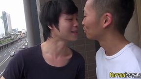 Asian twink gets freaky in 69 position