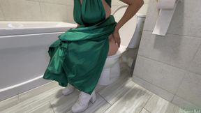 Prom Night Farts - Green Dress & White Heels
