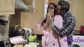 Stepmom lets him take care of her anal&#x1F44C;