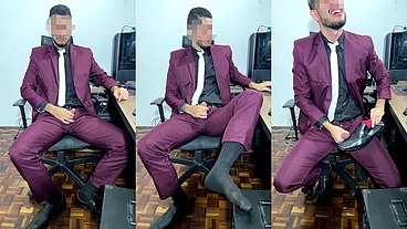Suit Boss Cumming on Dress Shoes and Showing Big Feet in Socks