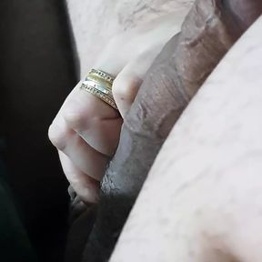 Widow step mom loves to work with step son and having fun by handjob his cock