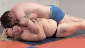 Competitive - Bella Rush vs Hanz