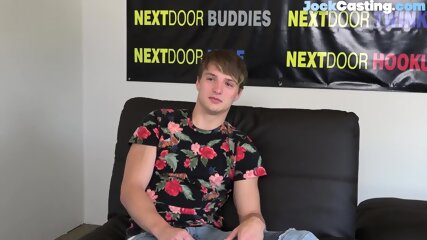 Sixpack casted jock masturbates on the couch