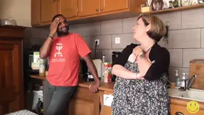 Experied cougar gets fist-fucked and prolapsed in threesome