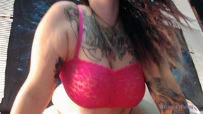 Big bouncing titty ride