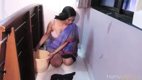 Big Boobs Tamil Maid Cleaning House While Getting Filmed Naked In Indian Desi Porn