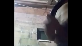 Chavo hetero enga&ntilde_ado se masturba para mi