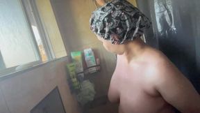 Vanilla Faith rides him in the shower