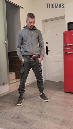 Some Handsfree From Thomas with Pissing.