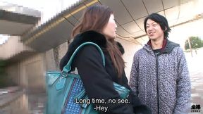 Old van forest tryst with mature Japanese woman