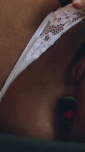 Playing with My Anal Plug