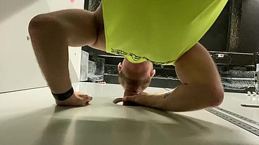 Huge dick in glory holes xxltoplondon