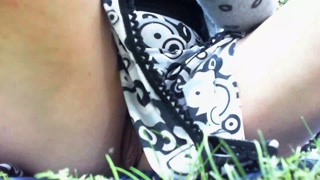 Delicious farts in a public garden come and smell them?