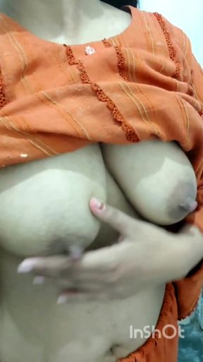 Cute hot Desi girl fingerings when she is very hornny xxx video