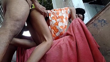 Sou virgem, ele só põe no meu cuzinho