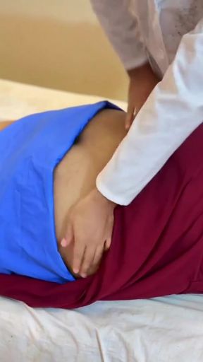 Egyptian Muslim Sensual Body Massage - Big round butt Thai amateur body massage with happy end   Clip 1