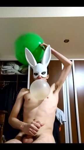 Bunny Looner Blowing up Big Balloons While Jerking off on Stream