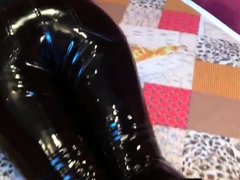 Squeezingmy  ass in shiny vinyl pants