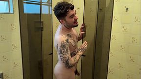 Entrou no confession&aacute_rio e contou tudo sobre boquetes e banheiros pro padre safado