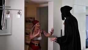 PAWG Elana Bunnz &amp; Shorties World Halloween Rough Fucking