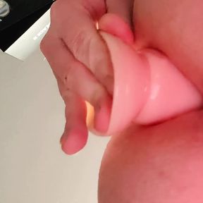 Jizzi wants your dick deep inside his ass please ( 22cm Dildo)