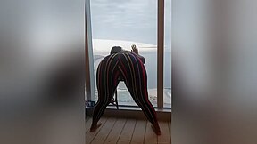 Slight Twerk With A Nipple