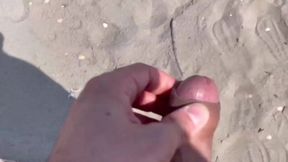 Stranger's Massive Cock Ravages Beach Slut Gushing Cum Flood