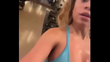 latto showing off her physique