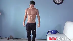 Ripped Body Latino Jock Ronaldo Solo Masturbates