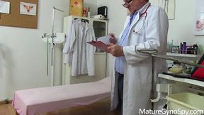 Mature Gyno - Perfect Body Skinny MILF Recorded by Filthy Gyno Doc in Surgery