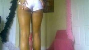 The best amateur pole dancer showing her pussy too