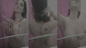 viens me matter sous la douche