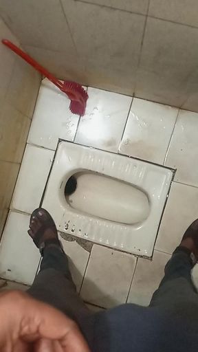 Japanese Boy Sucking Wife Pussy Hole