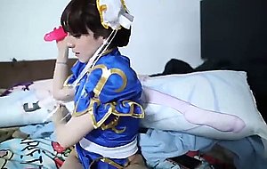 L  chun li