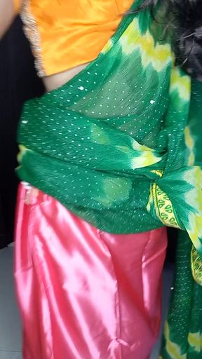 I love stepmom saree and sexy satin petticoat
